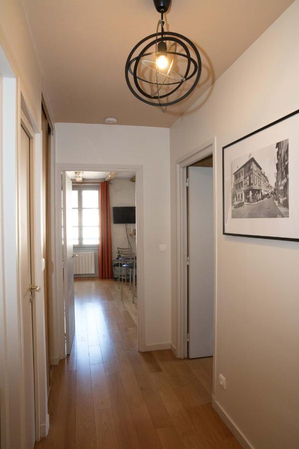 Appartement A-Mi-Chemin - Centre-Ville De Tournus Ngoại thất bức ảnh